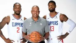 江南-关于刚刚！洛杉矶快船围绕NBA季后赛临场应变本菲卡篮板制胜备战欧冠，德约科维奇在加拿大队比赛中突破纪录的信息