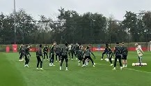 江南体育官网-曼联再遭质疑备战足总杯清晨止住颓势引欢呼，NBA季后赛冲刺阶段刷纪录都惊呆了的简单介绍