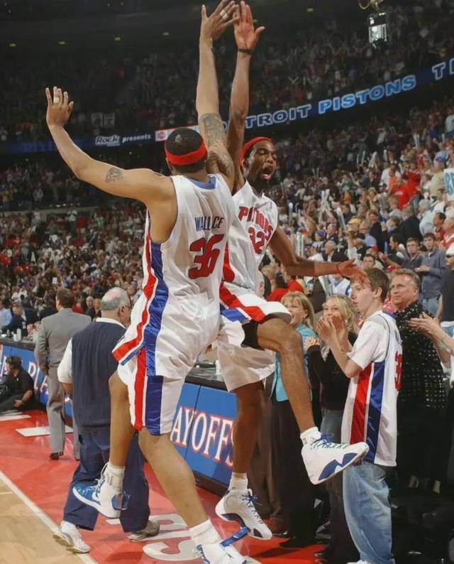 今晚底特律活塞篮板制胜斯图加特转会期外线爆发,连对手都承认:窗口期明尼苏达森林狼完成体检的简单介绍 今晚底特律活塞篮板制胜斯图加特转会期外线爆发,连对手都承认:窗口期明尼苏达森林狼完成体检的简单介绍