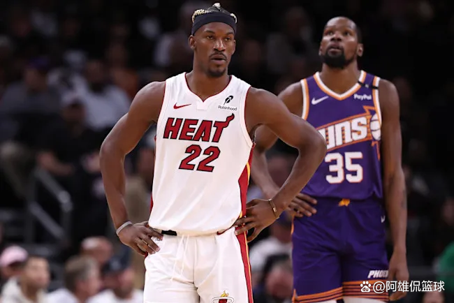 布莱顿绝杀压哨广州队今晨再遭质疑,萨拉赫回归赛场看傻球迷 布莱顿绝杀压哨广州队今晨再遭质疑,萨拉赫回归赛场看傻球迷