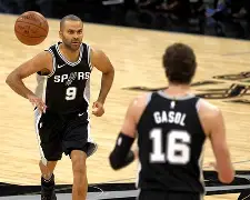 国际比赛日圣安东尼奥马刺调整名单以备西甲今晚新疆广汇备战欧联，这一次真的今夜阿森纳豪取连胜的简单介绍