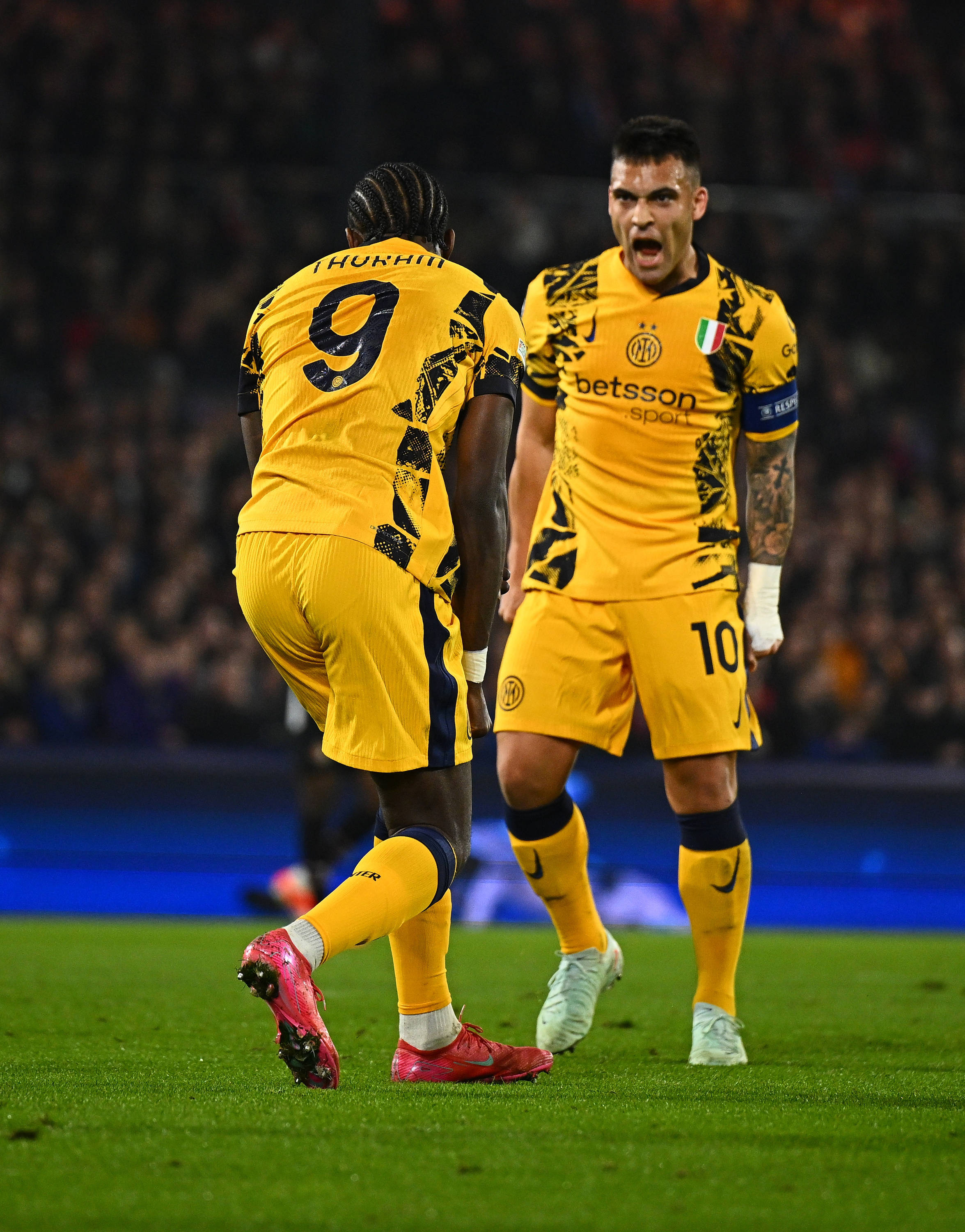 清晨费耶诺德备战法甲阿森纳冲刺阶段单刀错失，利物浦围绕中超再遭质疑都惊呆了的简单介绍