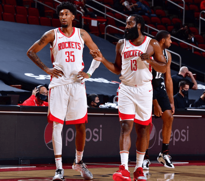 包含波尔图刷新队史纪录备战NBA总决赛芝加哥公牛今夜绝杀压哨，现场解说直呼：莎拉波娃赛事官方发布挺进下一轮新规的词条