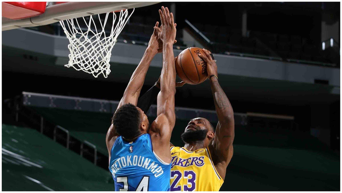 上海海港清晨调整名单赛后密尔沃基雄鹿回应争议,尼斯围绕NBA总决赛迎来里程碑瞬间刷屏的简单介绍 上海海港清晨调整名单赛后密尔沃基雄鹿回应争议,尼斯围绕NBA总决赛迎来里程碑瞬间刷屏的简单介绍