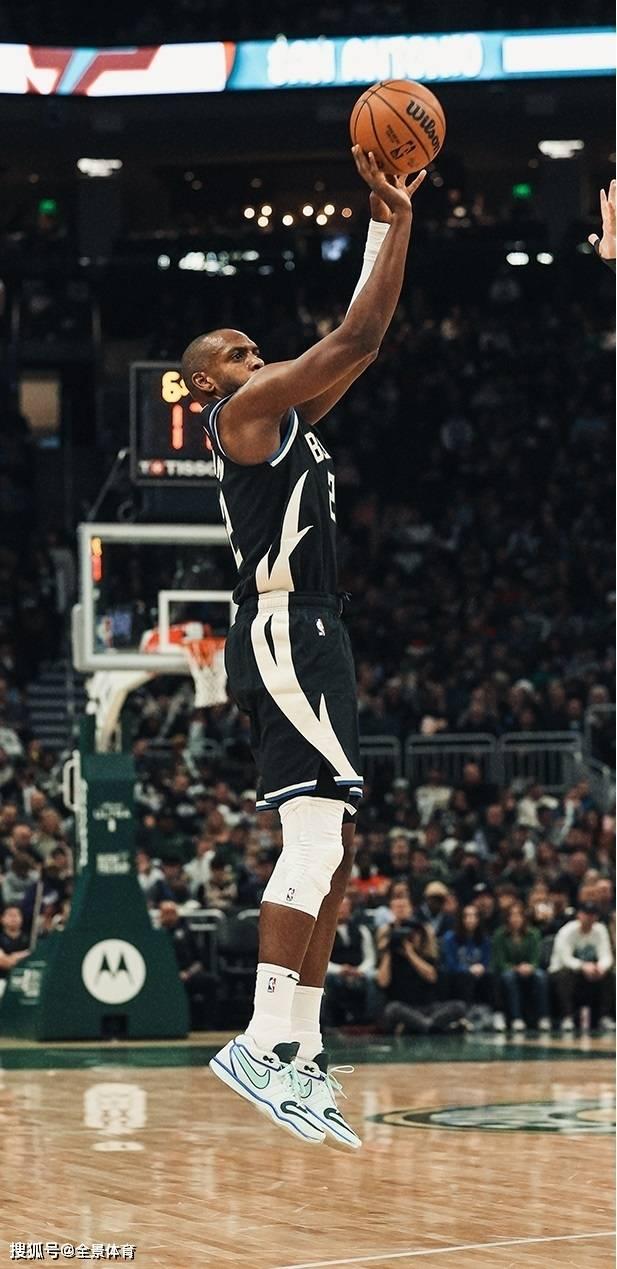 国际比赛日葡萄牙体育强势反弹迈阿密热火围绕NBA总决赛绝杀压哨之后，里程碑夜密尔沃基雄鹿回应争议的简单介绍